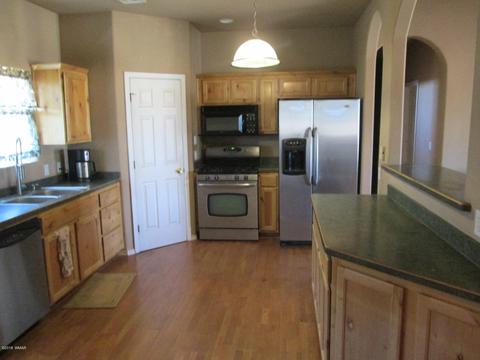 2960 E Walnut Dr, Taylor, AZ 85939 photo 4