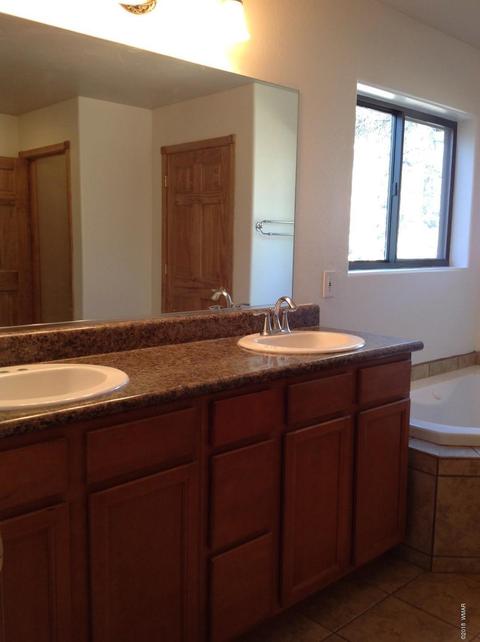 1998 Concord, Overgaard, AZ 85933 photo 17