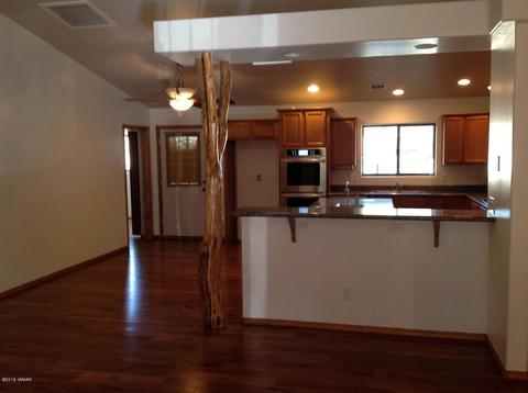 1998 Concord, Overgaard, AZ 85933 photo 5