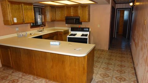 572 E Central Ave, Eagar, AZ 85925 photo 5