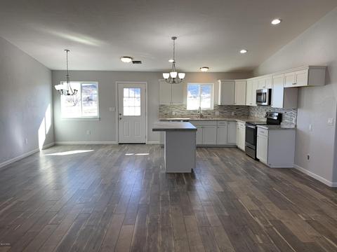 943 S Gary St, Eagar, AZ 85925 photo 8
