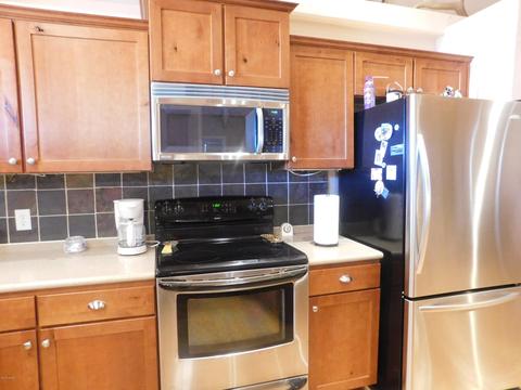 134 Divot Dr, Eagar, AZ 85925 photo 4