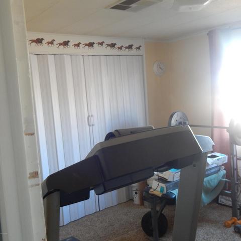 390 S Butler St, Eagar, AZ 85925 photo 7