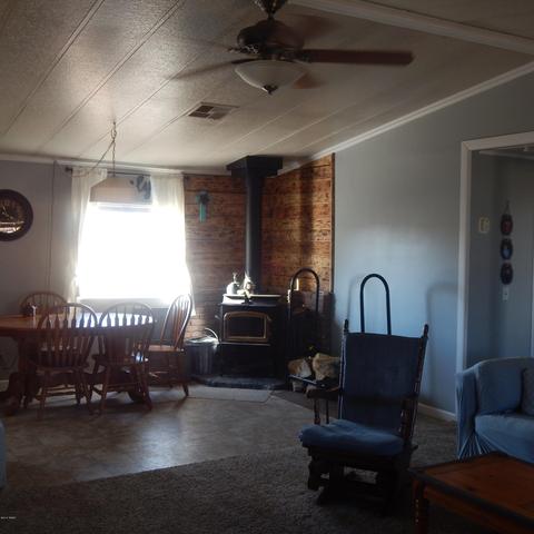 390 S Butler St, Eagar, AZ 85925 photo 3