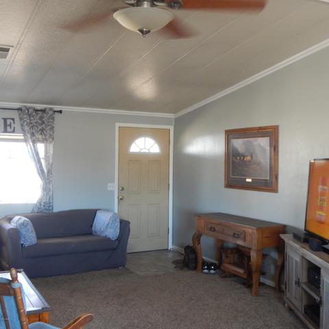 390 S Butler St, Eagar, AZ 85925 photo 5