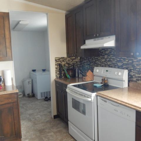 390 S Butler St, Eagar, AZ 85925 photo 12