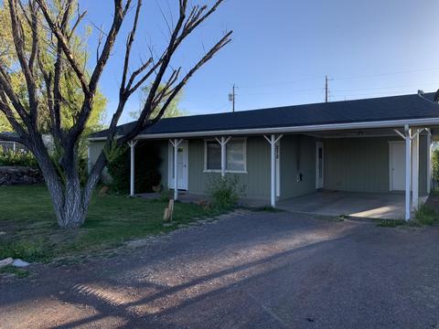 272 S Brown St, Eagar, AZ 85925 photo 2