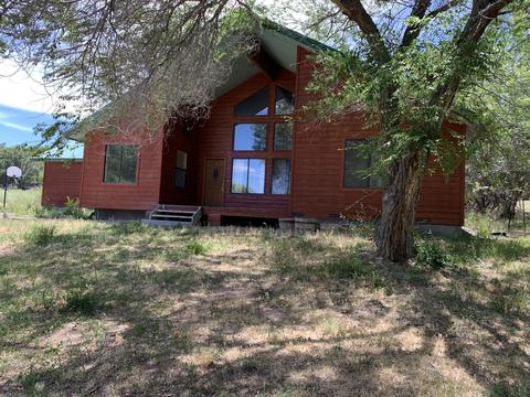 981 E 1st St, Eagar, AZ 85925 photo 2