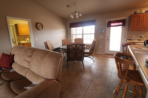 767 E Pebble Ln, Taylor, AZ 85939 photo 7