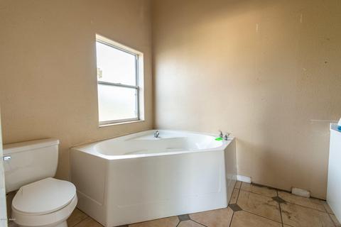 378 E Central Ave, Eagar, AZ 85925 photo 8