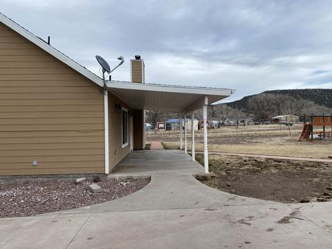 127 E 5th St, Eagar, AZ 85925 photo 6