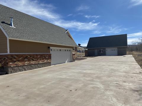 127 E 5th St, Eagar, AZ 85925 photo 2