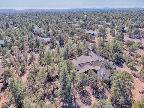2248 Roundabout Way, Overgaard, AZ 85933 photo 4
