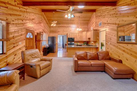 2248 Roundabout Way, Overgaard, AZ 85933 photo 9