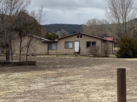 910 S Burk St, Eagar, AZ 85925 photo 4