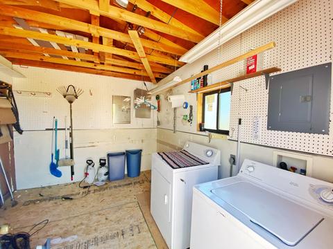2720 Stagecoach Blvd, Overgaard, AZ 85933 photo 20