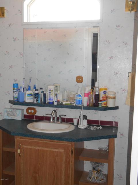 1980 Bradley Ln, Overgaard, AZ 85933 photo 11