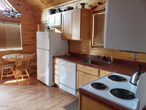 2756 Bear Trl, Overgaard, AZ 85933 photo 11
