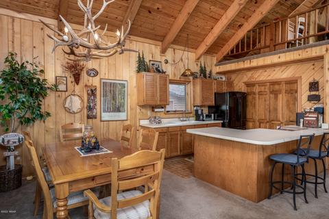 2279 Lindbergh Rd, Overgaard, AZ 85933 photo 6