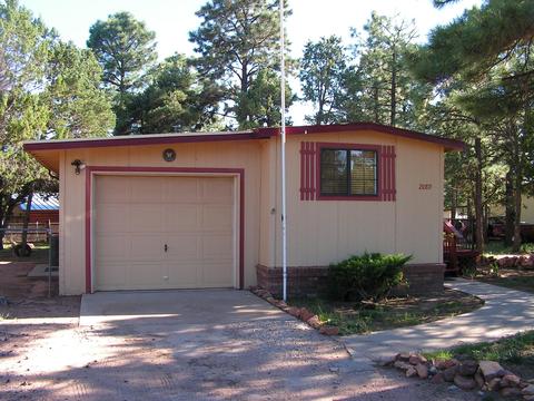 2089 Pinewood Dr, Overgaard, AZ 85933 photo 1