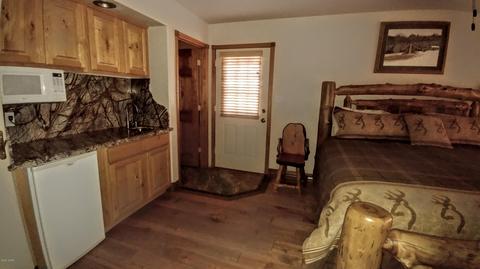 2715 High Pine Loop, Overgaard, AZ 85933 photo 21