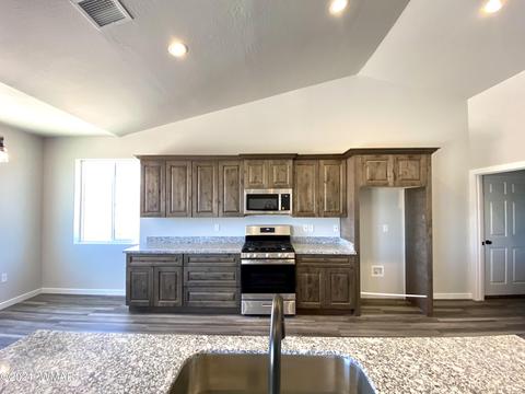 253 N River Rd, Eagar, AZ 85925 photo 10
