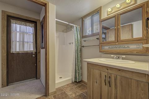 2226 Wrangler Way, Overgaard, AZ 85933 photo 21