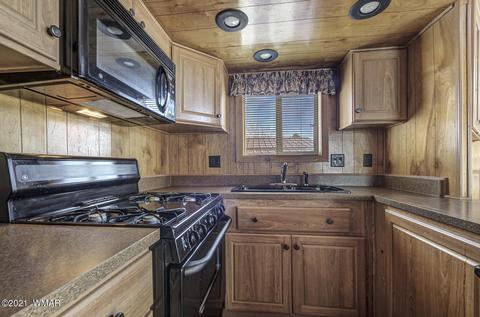 2226 Wrangler Way, Overgaard, AZ 85933 photo 11
