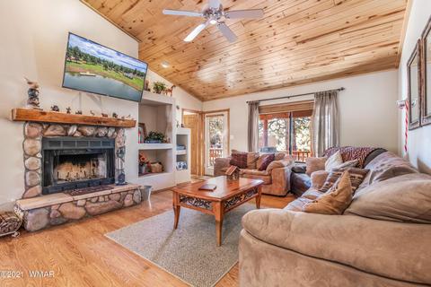 2683 Lodge Loop, Overgaard, AZ 85933 photo 8
