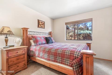 2683 Lodge Loop, Overgaard, AZ 85933 photo 14