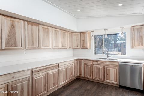 2844 Whispering Winds Dr, Overgaard, AZ 85933 photo 9