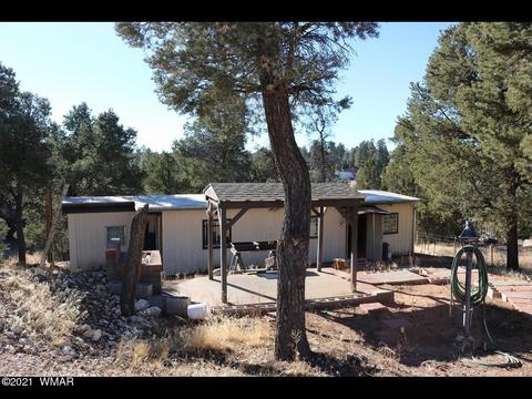 1989 Broken Arrow Rd, Overgaard, AZ 85933 photo 1