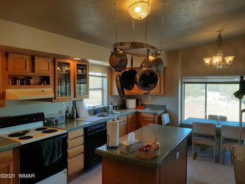 3364 Basin Rd, Overgaard, AZ 85933 photo 2