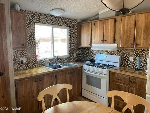 2853 Whispering Winds Dr, Overgaard, AZ 85933 photo 8