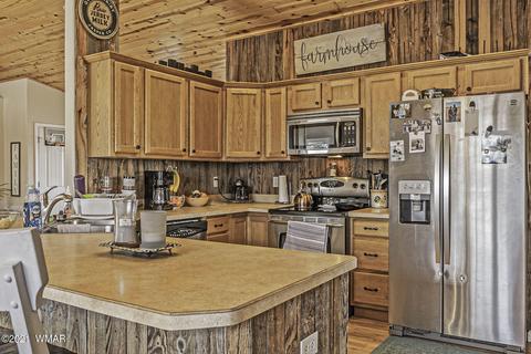 374 S Hamblin St, Eagar, AZ 85925 photo 7