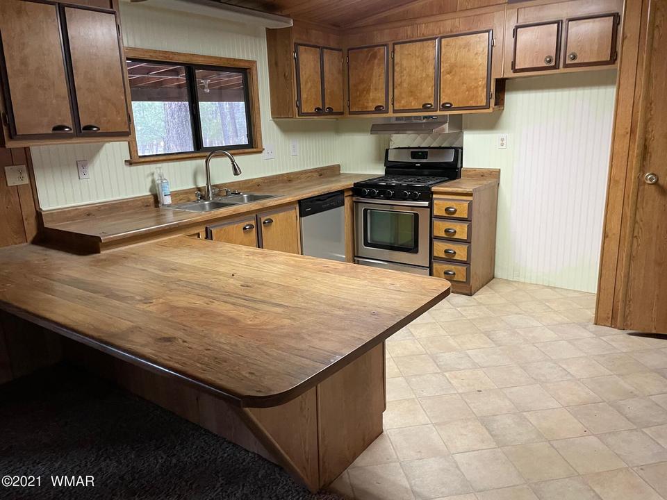  140 Whispering Pines Ln, Pinetop, AZ 85935 photo 7