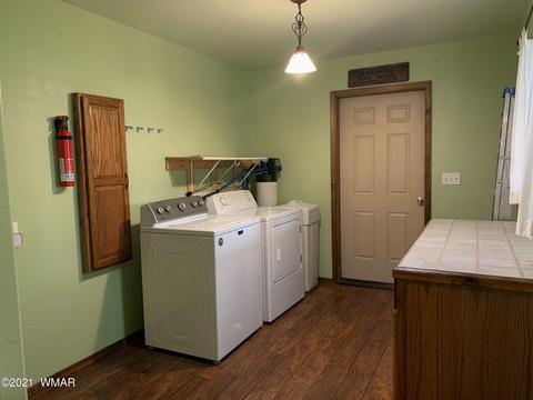1908 Chevelon Rd, Overgaard, AZ 85933 photo 11
