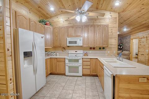 2092 Roundup Rd, Overgaard, AZ 85933 photo 15