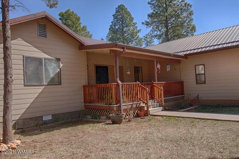 2092 Roundup Rd, Overgaard, AZ 85933 photo 2