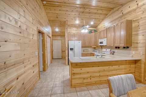 2092 Roundup Rd, Overgaard, AZ 85933 photo 17