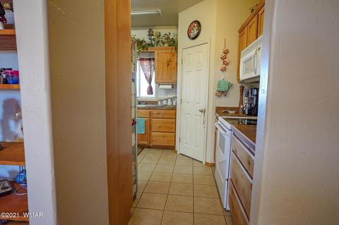 2425 E Walnut Dr, Taylor, AZ 85939 photo 6