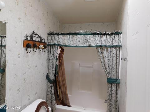 3557 Wildflower Dr, Overgaard, AZ 85933 photo 7