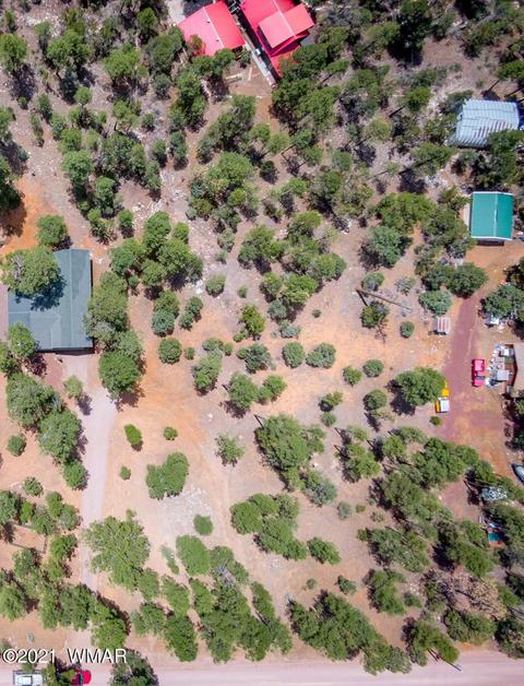 2147 Arrowhead Trl, Overgaard, AZ 85933 photo 4