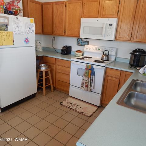 485 S Main St, Eagar, AZ 85925 photo 11