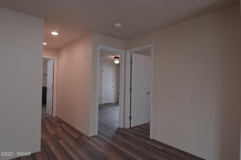 2064 Sagebrush Dr, Overgaard, AZ 85928 photo 9