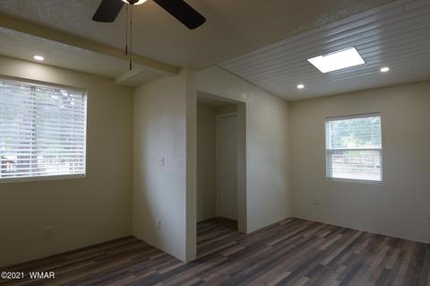 2064 Sagebrush Dr, Overgaard, AZ 85928 photo 16