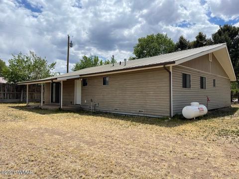 621 N Butler St, Eagar, AZ 85925 photo 3