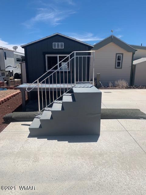 8205 Apache Way, Show Low, AZ 85901 photo 2