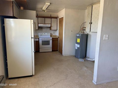 345 E Maricopa St, Eagar, AZ 85925 photo 3