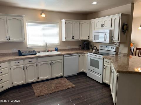 978 S Gary Ave, Eagar, AZ 85925 photo 4